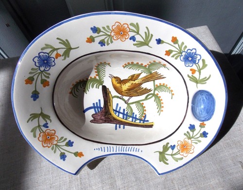 Plat barbe en faience - plat,