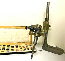 Evention lapidaire gemmes or