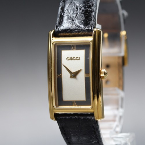 Presque comme neuve montre - [presque,