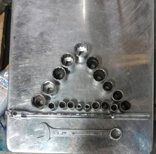 Lot FACOM 19douilles facom 1/2