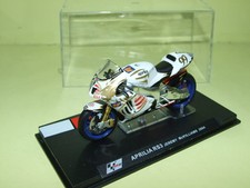 MOTO DERBI 125 J. LORENZO 2004