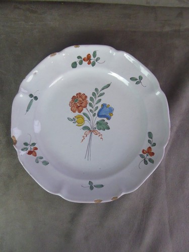 Assiette ancienne en - ancienne,,