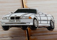 RARE BEAU PIN'S VOITURE