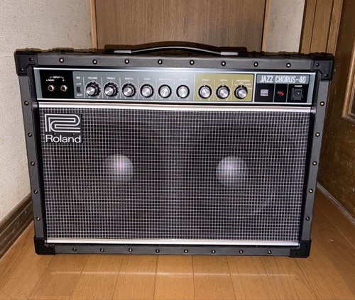 Roland jazz chorus - jc-40,