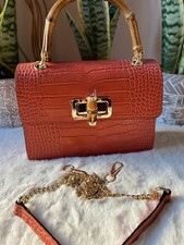 Mini sac TINA cuir véritable noix de coco couleur brique femme manches en...