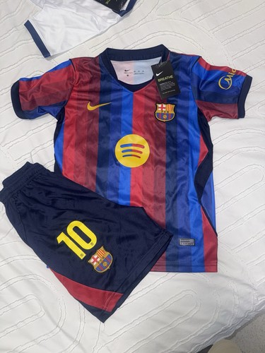 Nike barcelona ensemble - barcelona,