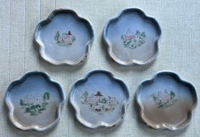 5 PETITES ASSIETTES VINTAGE POLYLOBEES GRES DE PONCE SUR LOIRE BATIMENTS XXème