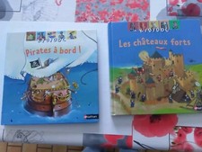 Lot 2 BD Livre Pop-Up Collection Kididoc"Pirates à bord " " Les Châteaux Forts"