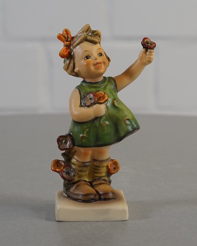 Figurine porcelaine hummel - figurine, en