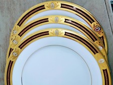 6 assiettes porcelaine Royale