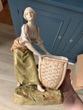 Belle Sculpture Porcelaine
