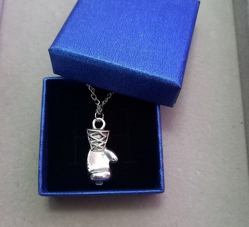 Collier pendentif gant boxe - gant, de
