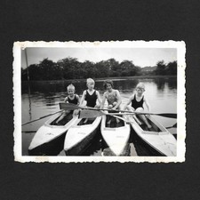 Enfants canoe barques rivière