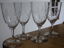 4 ANCIENS VERRES A EAU EN