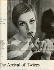 Twiggy Magazine Photo Clipping 2 Page R7071