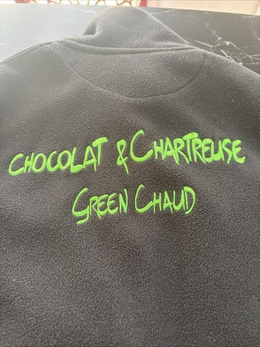 Chartreuse green chaud - chartreuse, “green