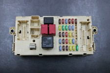 Boîte à Fusibles 270606