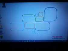 pc portable toshiba satellite C855-2LC