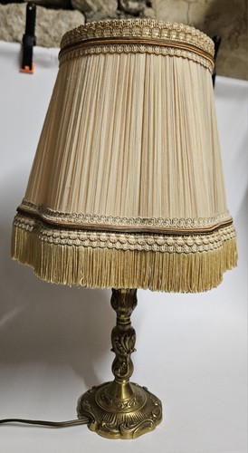 Jolie lampe bronze effet - lampe,