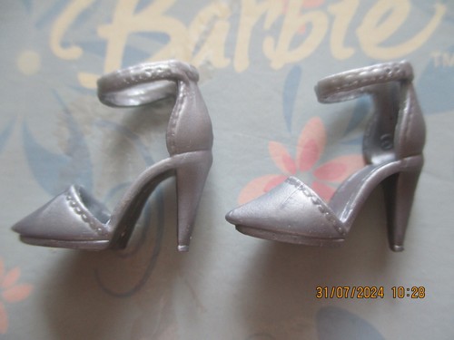 Poupee barbie paire - /,