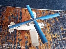 Tootsietoy USA - 2 Propeller Monoplane Airplane - Original Wooden Wheel ca 1934