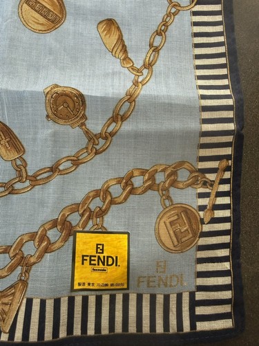 Foulard gavroche fendi neuf - gavroche,