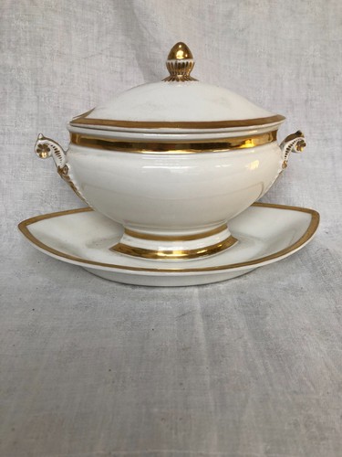 Sauciere couverte porcelaine - ,