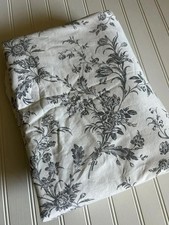 IKEA Alvine Kvist Duvet Cover Floral Toile Gray White Full/ Queen Size 82 x 84