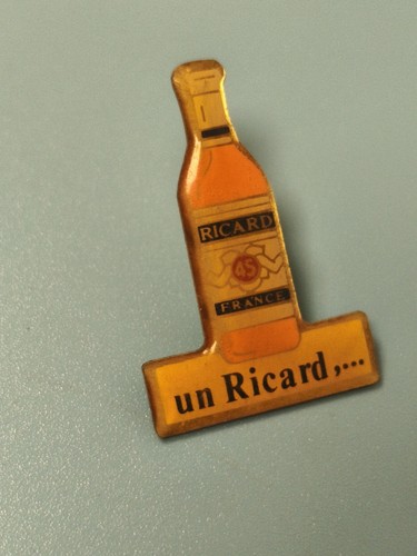 Vintage pin ricard bouteille - pin's,