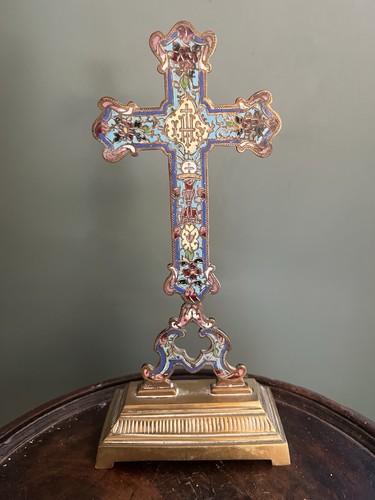 Croix crucifix a poser - &,