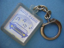Keychain - keychain - VISIOMATIC AREL auto radio - modern equipment Montpellier