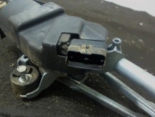 Moteur essuie glace avant