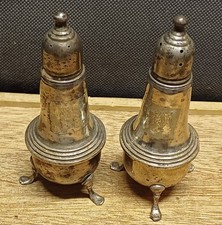 Lot salière et poivrière