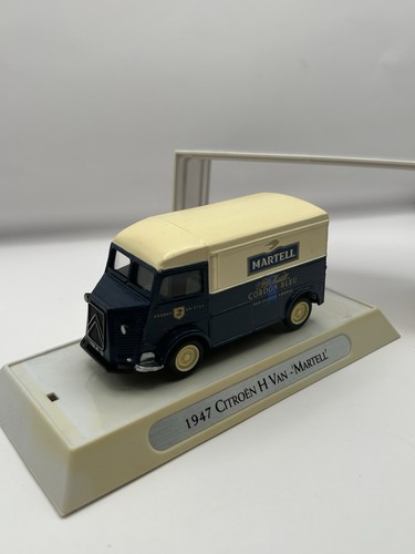 R1153 voiture miniature - miniature, 1/43