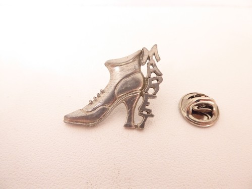 Pin pins badge - pin's,