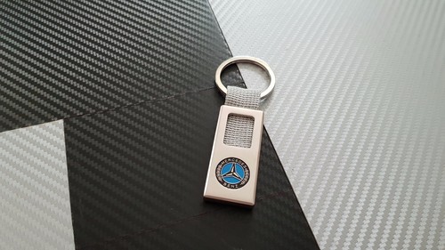 Magnifique porte clés - magnifique,