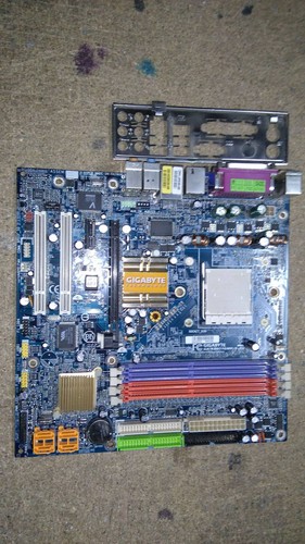 Carte mere gigabyte - carte,