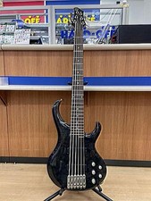 Guitare basse électrique