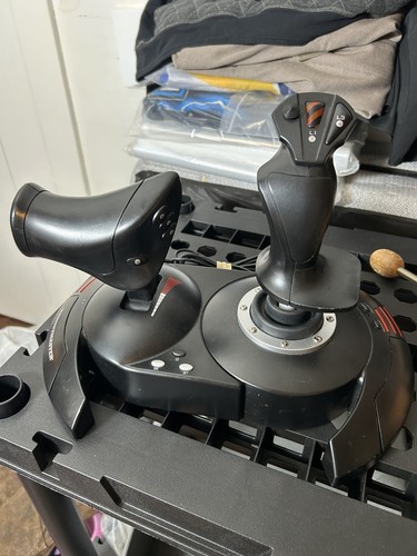 Thrustmaster flight hotas x - t-flight,