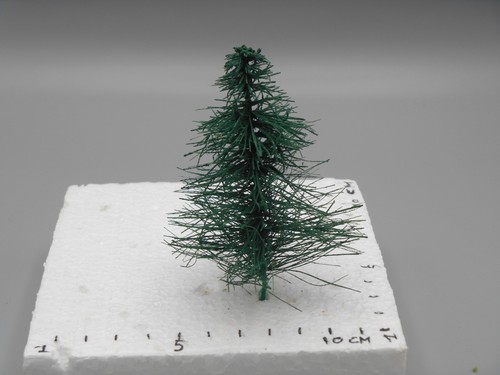 Sapin conique sans - , pied
