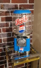 distributeur chewing gum et bonbon en acier. Style vintage, 1975 a 80s globe en