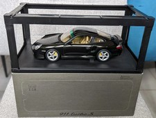 Autoart Porsche 911 996 turbo