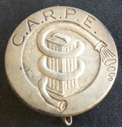 Insigne militaire rare - , –