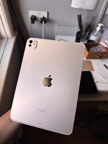 Ipad pro space grey - m4, grey-