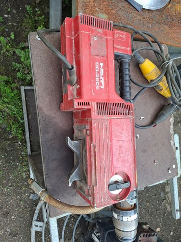 Perceuse diamantée hilti - perceuse,