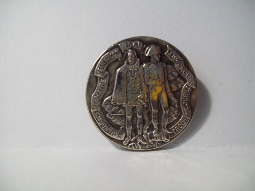 Médaille broche jean nicot
