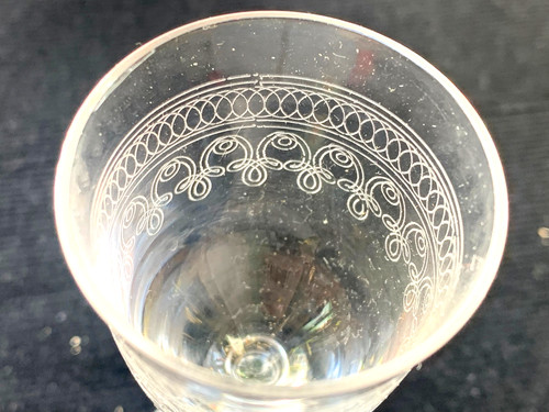 Anciens verres liqueur en - 6,