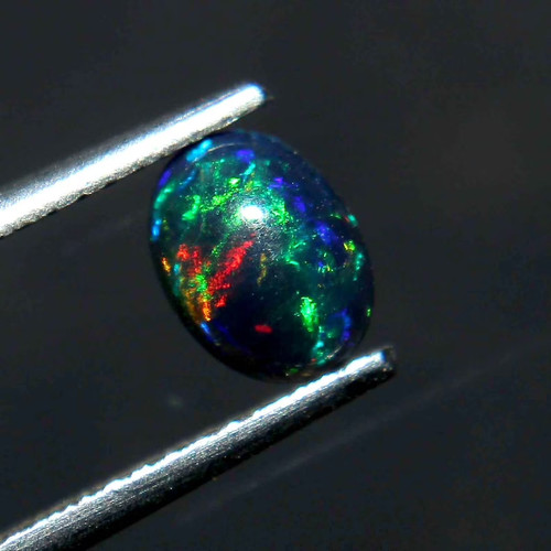 Pierre précieuse cabochon