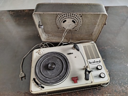 Tourne disque vinyle - disque, vintage
