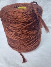 fil a tricoter Laine AVIA